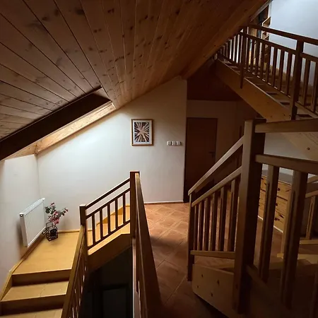Podkrovni S Balkonem Ostrawa